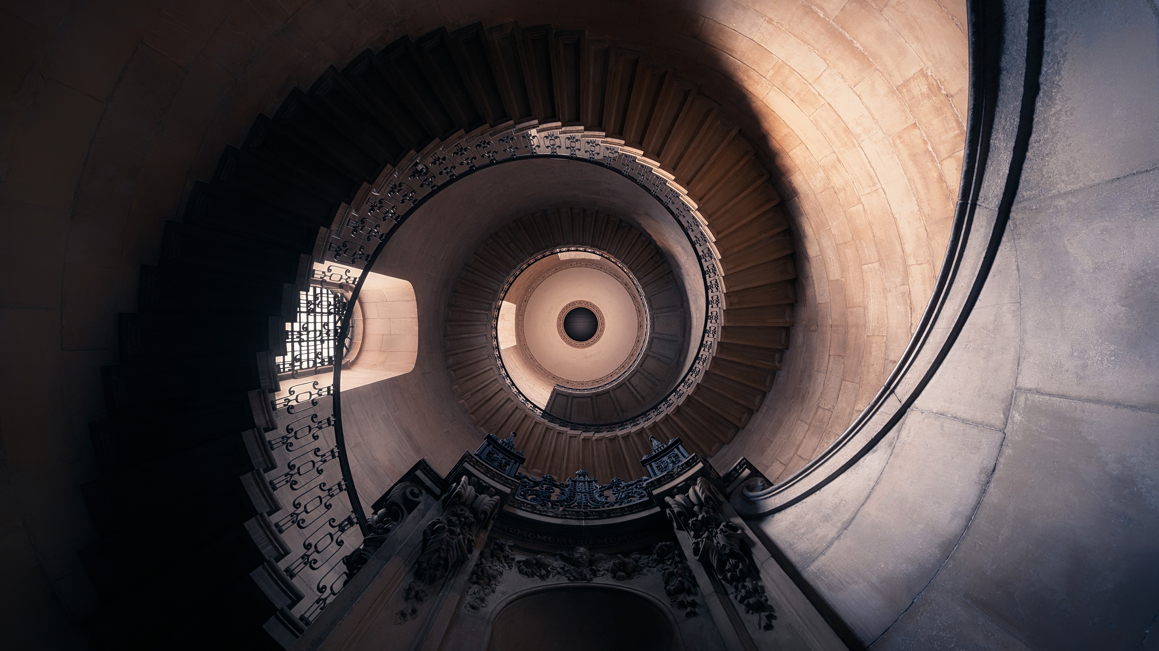 Tower Staircase 4K182686161